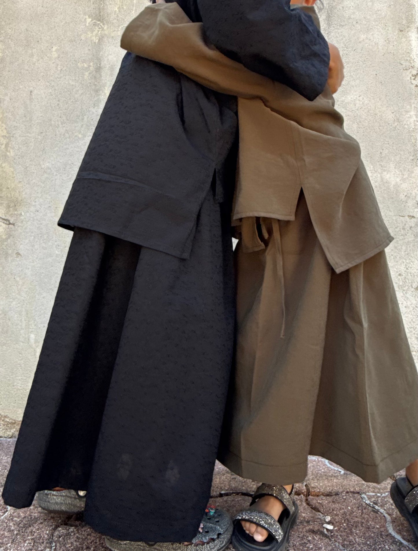 PRECOMMANDE Kimono flowy - brodé noir